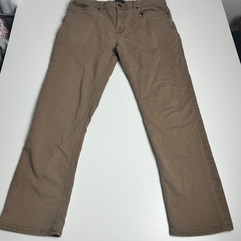 Banana Republic Traveler Pants Mens 38x34 Khaki Brown Straight Leg Stretch Chino